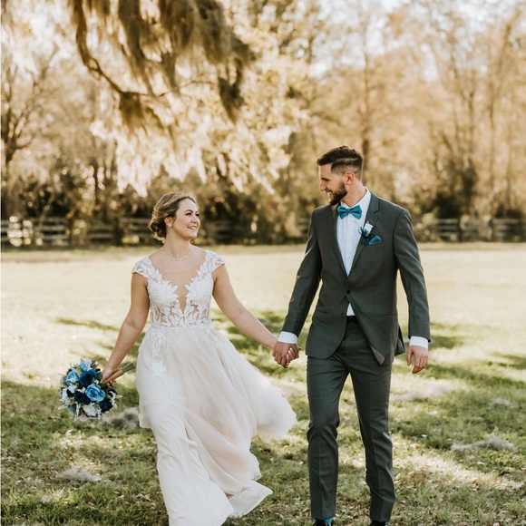 A-line wedding dress with tulle - Picture 4 of 4